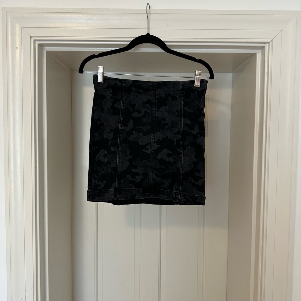 Free People, 6, Modern Femme Denim Mini Skirt, Black Camouflage